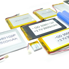 Літій-полімерний акумулятор 3*32*95mm (Li-ion 3.7В 1715mAh·год)