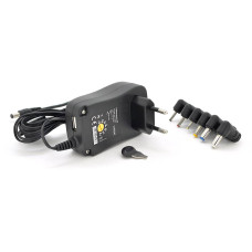 Універсальний БП Input 100V-240V 50-60Mhz, Output :3V-12V-2.1A 30W, 6 Г-подібних роз'ємів 2.35*0.75/ 3.0*1.1/3.5*1.35/4.0*1.7 /5.5
