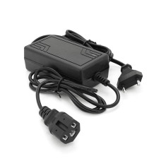 Зарядний пристрій для акумуляторів LiFePO4 12V(14,6V),4S,1,5A, штекер Triangle plug (T-tipe/C13/IEC). з індикацією