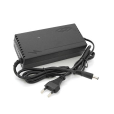 Зарядний пристрій для акумуляторів Li-ion 12V (12,6V),3S,5A,штекер 5,5х2,5мм, індикація