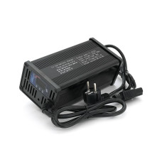 Зарядний пристрій для акумуляторів Li-ion 60V(71,4V),17S,20S,10A, 600 Вт. штекер Triangle plug (T-tipe/C13/IEC).185x88x60mm. 1,5 кг