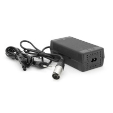 Зарядний пристрій акумуляторів LiFePO4 12V (14.6V), 4S,10A, штекер 3PXLR, з індикацією